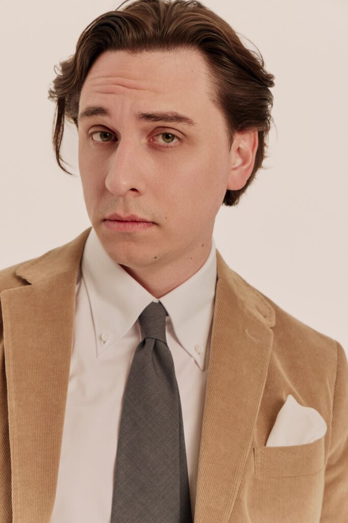 Вельветовый пиджак